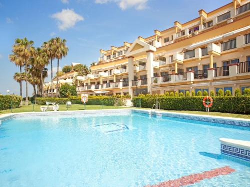 Nikki Beach Apartment | Studio in Marbella beachfront with pool