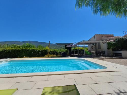 Auriol House | Studio Les Oliviers