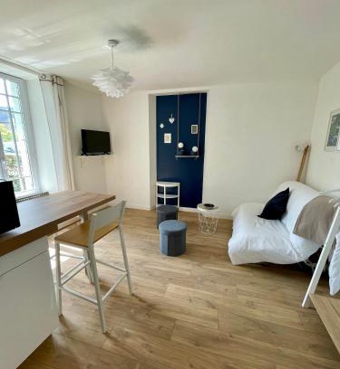 Lamballe Apartment | STUDIO parfaitement agencé
