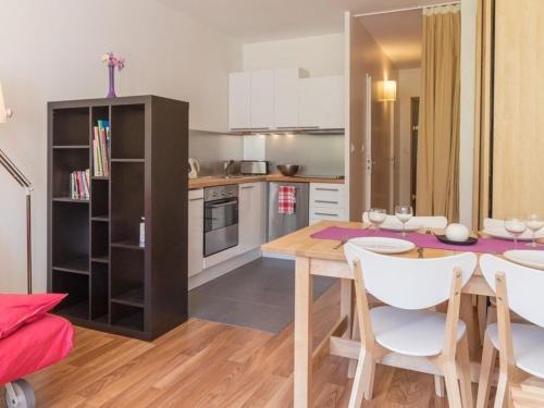 La Salle-les-Alpes Apartment | Studio rénové avec balcon sud, skis aux pieds, parking et grand jardin, La Salle-les-Alpes - FR-1-330F-237