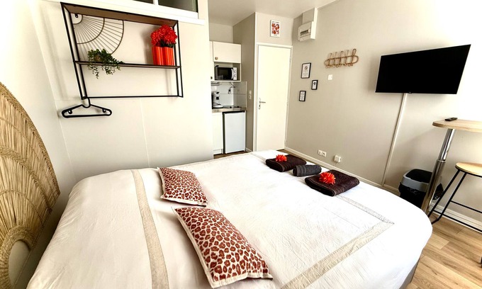 Saint-Omer Apartment | Studio Sunshine