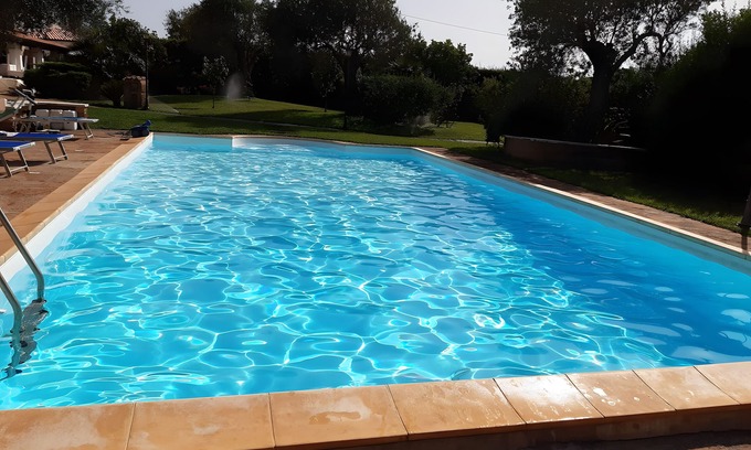Alghero Apartment | Studio 'Ulivo' with Shared Pool, Wi-Fi and Air Conditioning