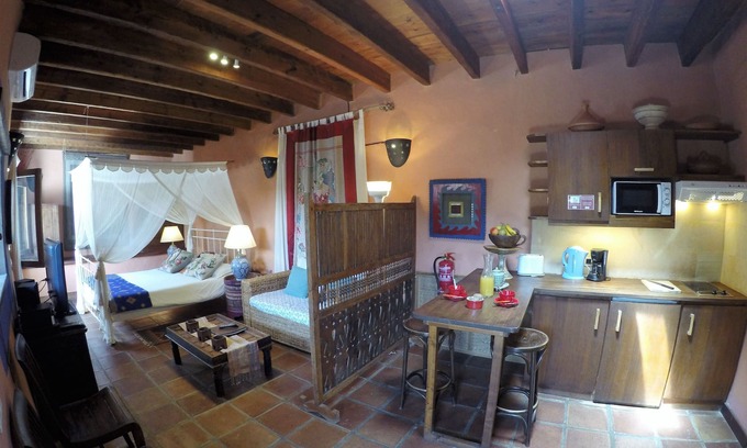 San Bartolome Villa | Studio Villa, Cozzy, romantic, warm and homey Villa