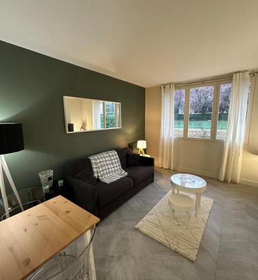 Villennes-sur-Seine Apartment | Studio Villennes sur seine cosy Paris Versailles