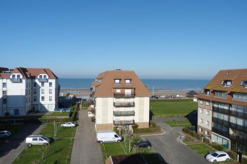 Villers-sur-Mer Apartment | Studio -vue mer résidence Grand Cap