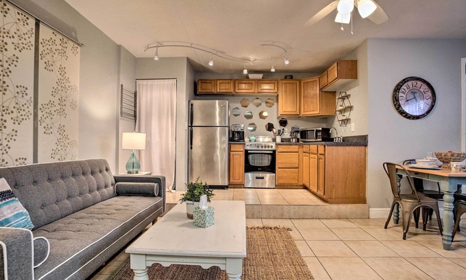Margate Apartment | Studio w/Private Patio ~ 9 Miles to Pompano Beach!