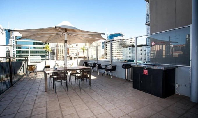 Spring Hill Apartment | Studio with Kitchenette in Spring Hill