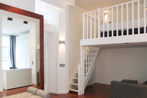Bois-Colombes Apartment | Studio with patio 15 min by subway from Paris