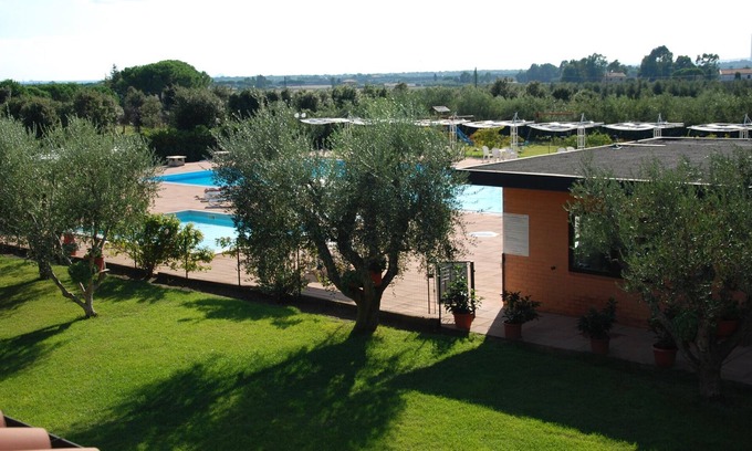 Riotorto Apartment | Studio with pool in Vignale Riototo