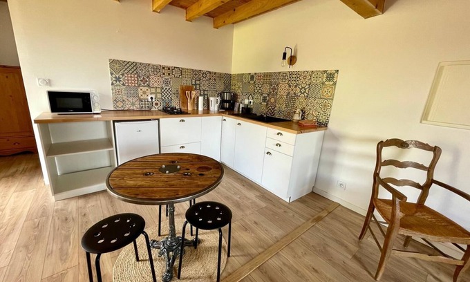 Saint-Appolinard Apartment | Studio with view of the Vercors