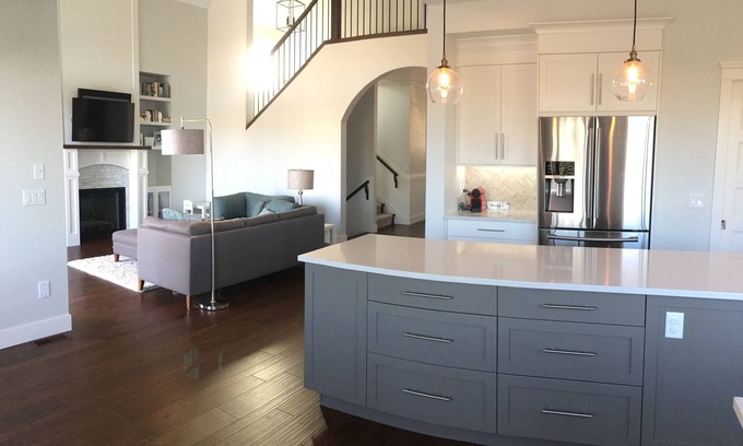 Wilden House | Stunning 3-BD Home In Beautiful Mountain Neighbourhood (License #83588)