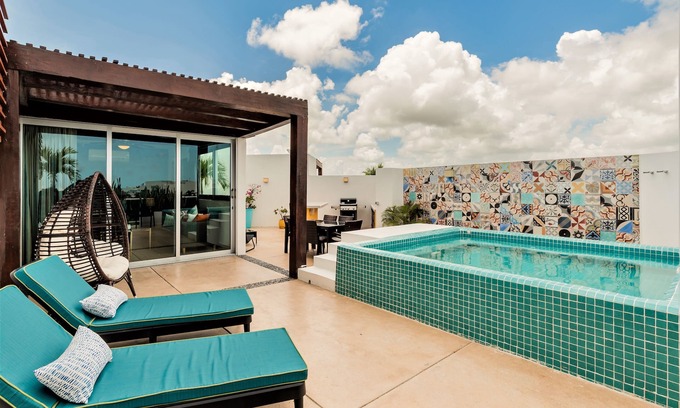 Downtown Condo | Stunning 3 bedroom Penthouse. Private rooftop and pool. Steps to 5th and Beach