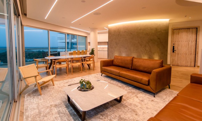 Cartagena District Apartment | Stunning 4 bedroom penthouse with jacuzzi in Cartagena de Indias