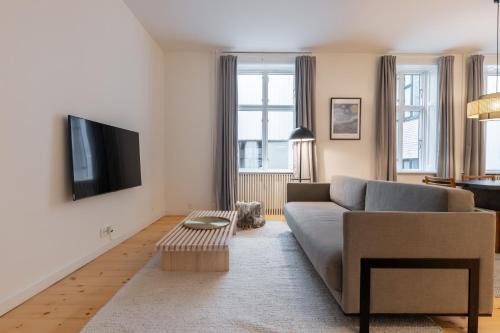 København V Apartment | Stunning 5 BR Apartment by The Lakes