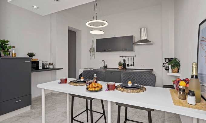 Bad Kissingen Apartment | Stunning apartment with WiFi and free parking in the city center