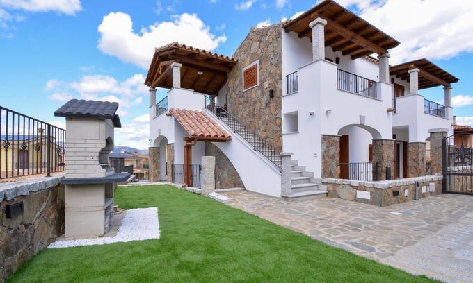 Castiadas Apartment | Stunning apartment in Olia Speciosa