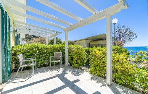 Framura Apartment | Stunning Apartment In Framura With Wifi