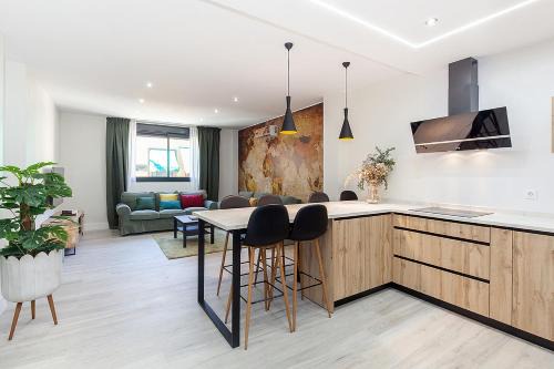 Huerta de Santa Teresa Apartment | Stunning apartment in Nervion
