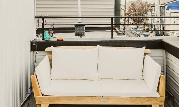 Kensington House | Stunning, Cozy, Smart Home in Trendy Fishtown - Movie Theater, Office, Rooftop