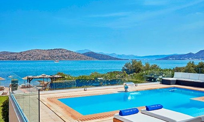 Elounda Villa | Stunning Crete Villa | Elounda Seafront.