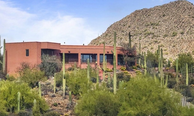 Saguaro Cliffs House | Stunning Desert Views Out of Every Window!
