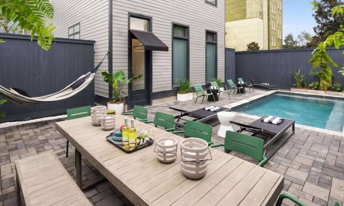 Faubourg Lafayette Hotel | Stunning, Designer Historic Home | Heated Pool