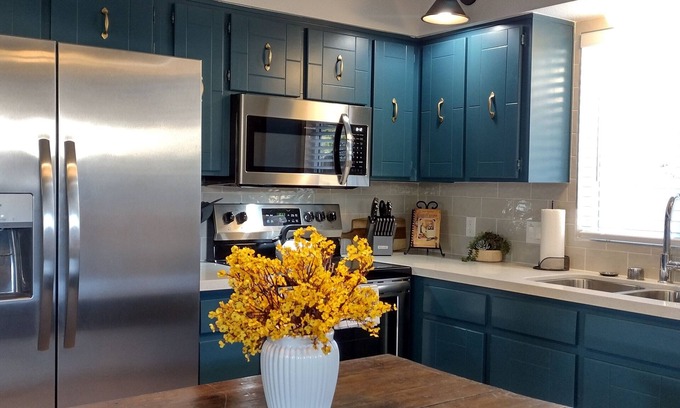 Harrison East South House | Stunning Eastside Property Near the Historic Old Spanish Trail