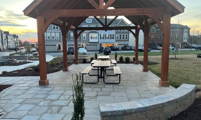South Gate House | Stunning four-bedroom town home located in Millersville