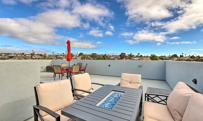 Grover Beach House | Stunning Getaway < 1 Mi to Grover Beach!