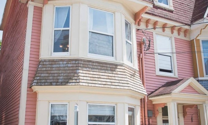 Downtown St. John's House | Stunning Heritage Townhouse on Jellybean row