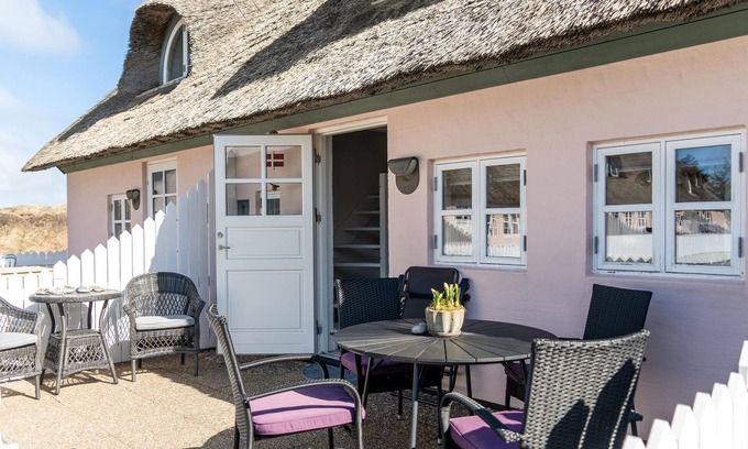 Skiveren House | Stunning home in ålbæk with WiFi