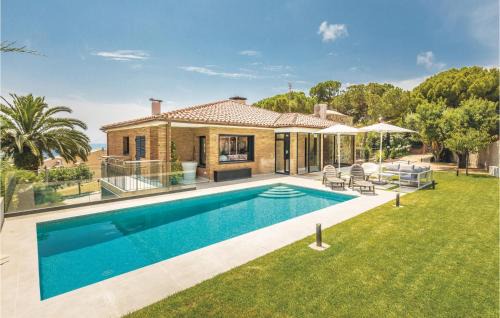 Alella House | Stunning Home In Alella With Wifi