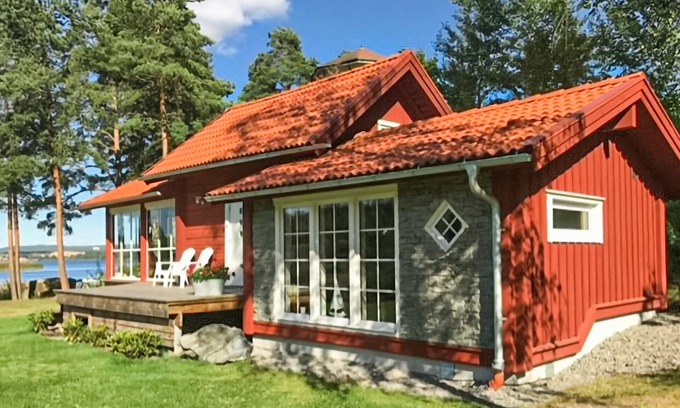 Arvika House | Stunning home in Arvika with kitchen