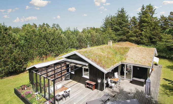 Blokhus House | Stunning home in Blokhus with sauna