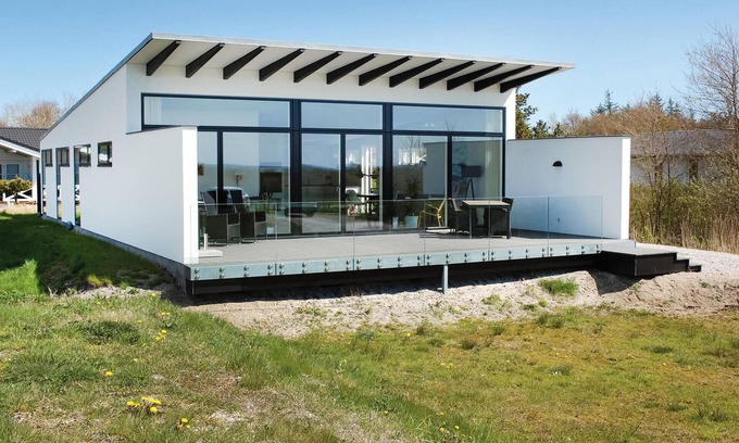 Øer Strand House | Stunning home in Ebeltoft