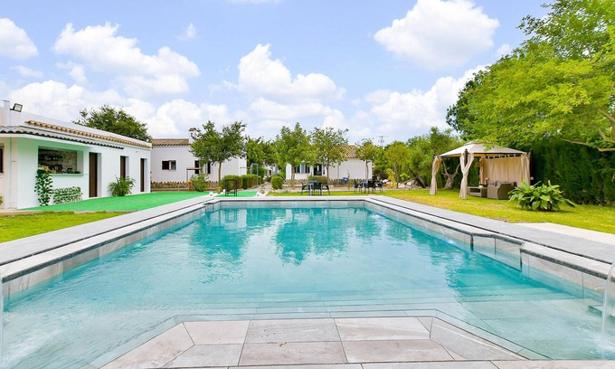 El Coronil House | Stunning home in El Coronil with WiFi