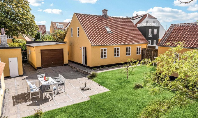 Skagen House | Stunning home in Skagen with WiFi