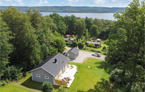 Tvarred House | Stunning Home In Tvärred With Kitchen