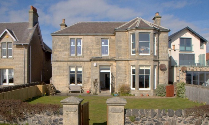 Earlsferry Apartment | Stunning home, recently renovated, large Victorian home with private beach access