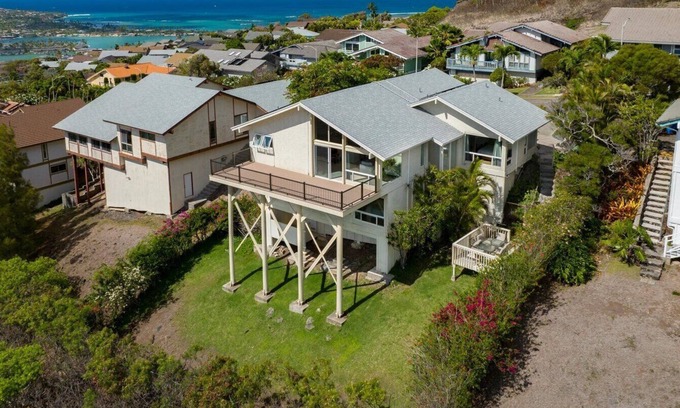 Hawaii Kai House | Stunning Home w/Ocean-Mountain Views in East Oahu Serene Family Vacation