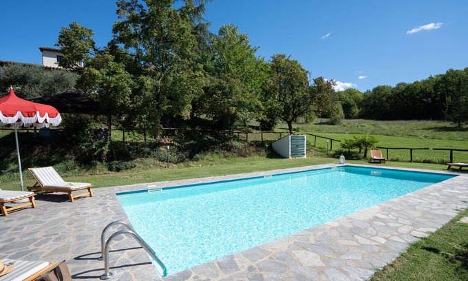 Cicogna Villa | Stunning private villa for 10 guests with A/C, WIFI, private pool, TV and pets allowed