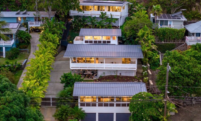 Lanikai House | Stunning Kaikea 4Br/4Ba Estate: Luxurious and Private - 5 min from Lanikai Beach
