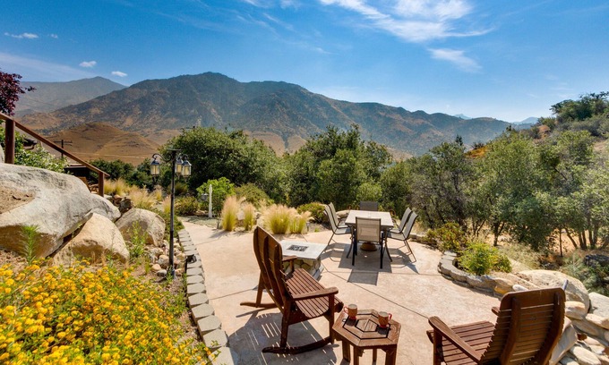 Kernville House | Stunning Kernville Home w/ Patio & Epic Views!