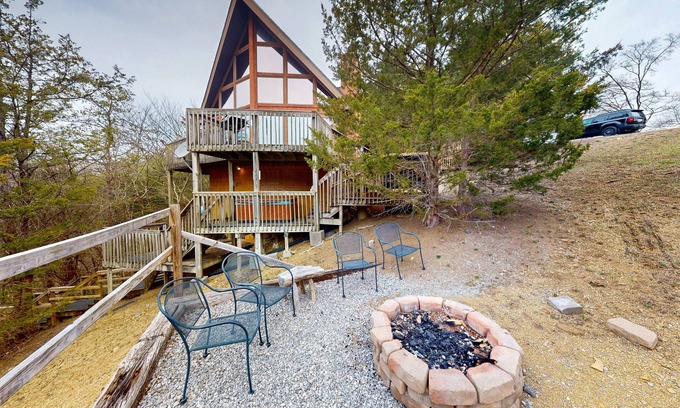 Sevierville House | Stunning lakefront home w/dock, fire pit, pool table, & free attraction tickets