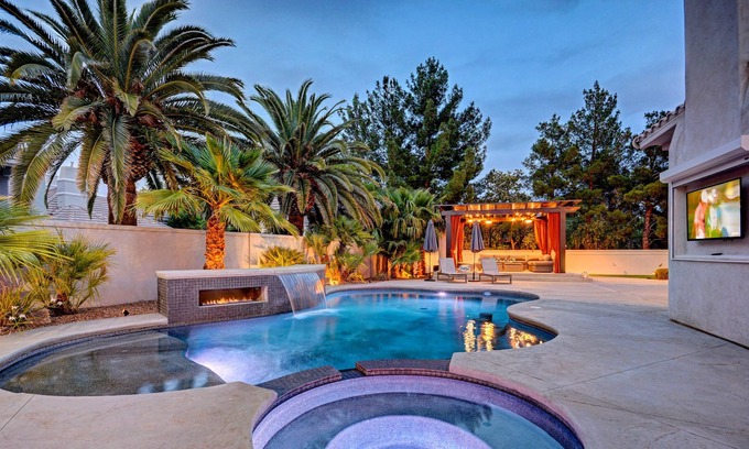 Canyon Gate House | STUNNING LUXURY MODERN ESTATE
