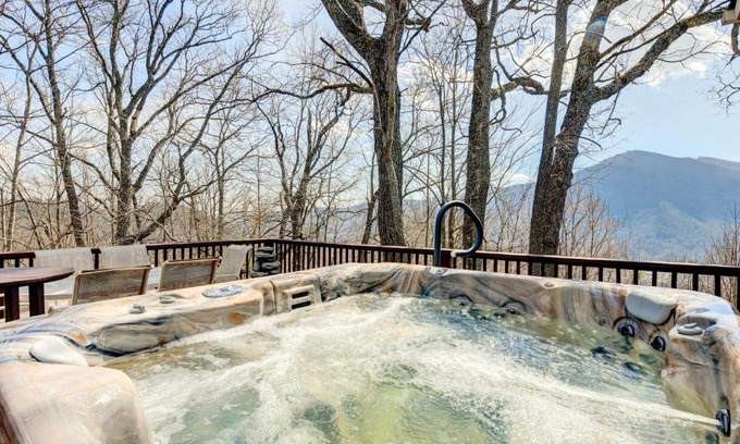 Maggie Valley House | Stunning Maggie Valley Getaway with Decks, Fire Pit!