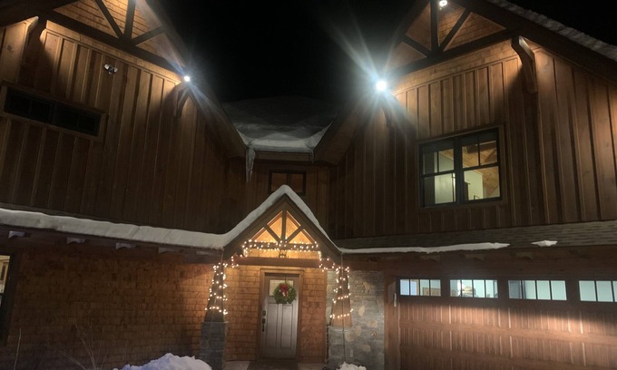 North Creek House | Stunning Mountaintop Retreat with High End Amenities and Four Fireplaces
