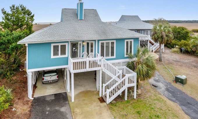 Oceanmarsh Subdivision House | Stunning Ocean and Marsh View - Golf Cart Included!