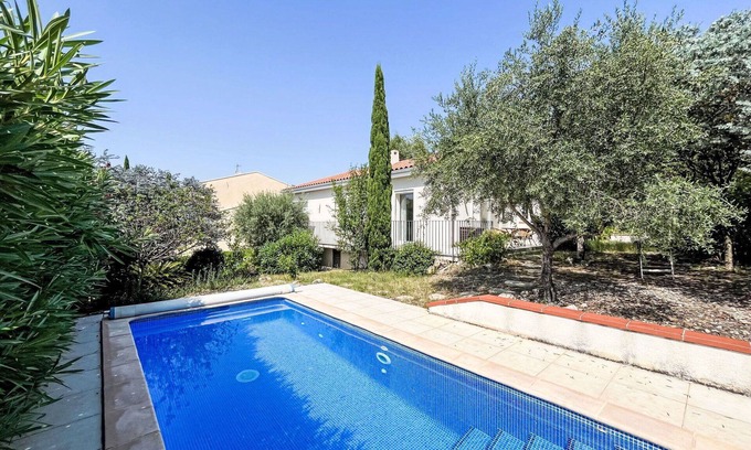 Montesquieu-des-Alberes House | Stunning private villa for 6 people with A/C, WIFI, private pool, TV and patio