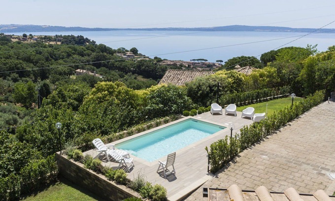 Lake Bracciano Villa | Stunning private villa for 14 guests with private pool, A/C, WIFI, TV, patio and pets allowed